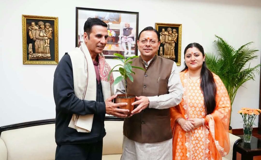 उत्तराखण्ड में फिल्म उद्योग को मिलेगा नया विस्तार, मुख्यमंत्री धामी से अक्षय कुमार ने की मुलाकात।