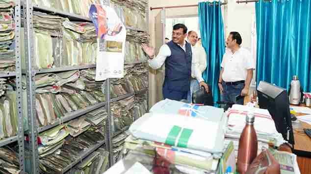 मुख्य सचिव ने किया सचिवालय परिसर की व्यवस्थाओं का निरीक्षण