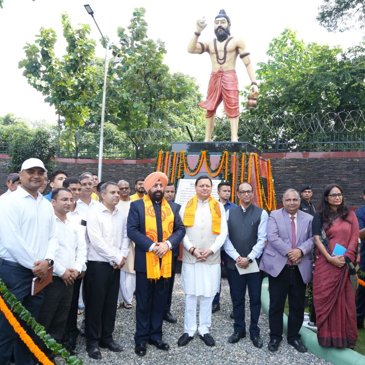 जनरल गुरमीत सिंह (से नि) ने राजभवन परिसर में ‘‘भगीरथ उद्यान’’ का किया उद्घाटन