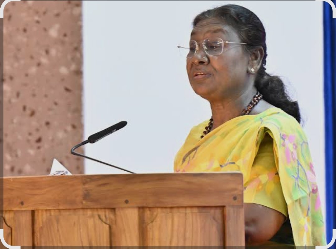 देहरादून पहुंची राष्ट्रपति द्रौपदी मुर्मू।