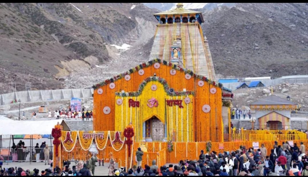 केदारनाथ जाने वालों के लिए अहम खबर, भारी बारिश के बीच यात्रा पर रोक।