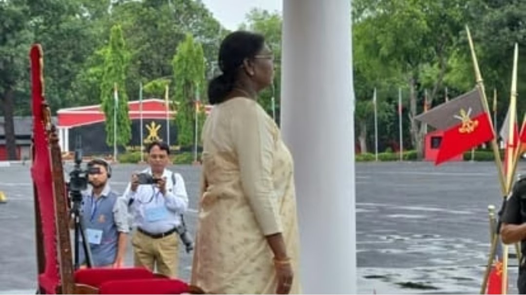 राष्ट्रपति मुर्मू की मौजूदगी में आईएमए से निकले 515 नए सैन्य अधिकारी, पहली बार नौ महिला अफसरों ने रचा इतिहास,