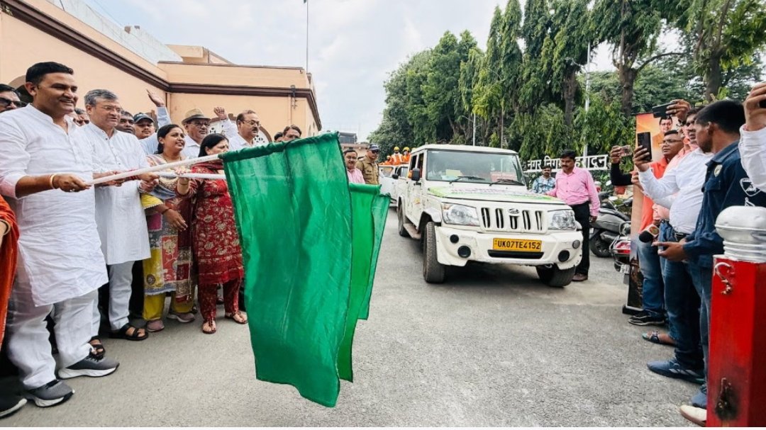 देहरादून में नगर निगम की क्विक रिस्पॉन्स टीम शुरू, आपातकालीन स्वच्छता सेवाओं को मिलेगी नई रफ्तार