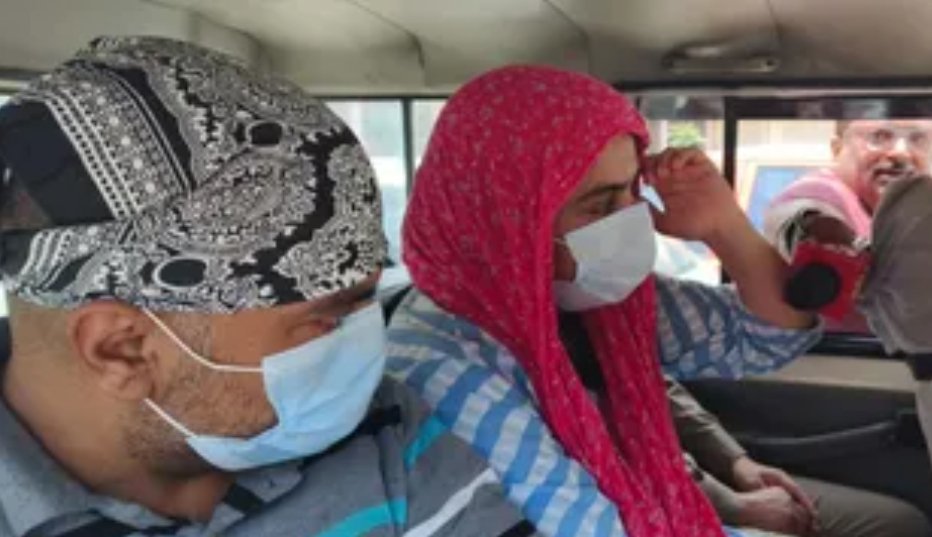 सृष्टि कंडारी मौत मामले में बड़ा कदम, पति सौरभ खत्री और ननद चारु गिरफ्तार; पुलिस जांच में जुटी।